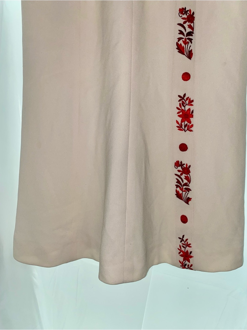 L'Wren Scott Serengeti Sunset Cream V-Neck Satin-Lined Dress - Picture 10 of 16